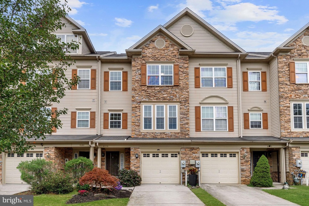 9158 Marlove Oaks Ln, Owings Mills, MD 21117 - photo 1