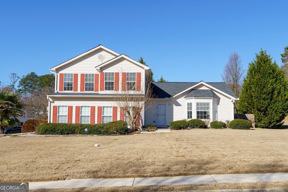 Front of home. 3 bedrooms, 2.5 baths on a spacious