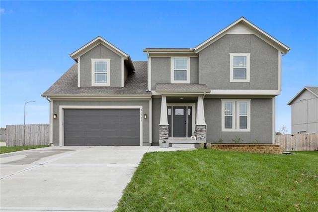 21713 Johnson Ct, Spring Hill, KS 66083 - photo 1