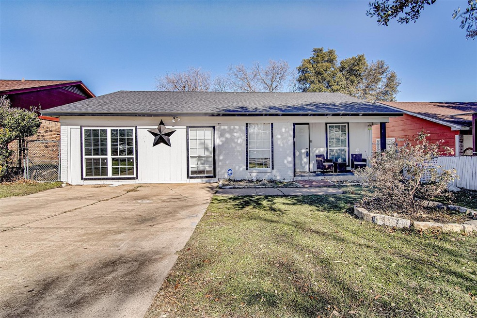 8128 Richard St, Fort Worth, TX 76108 - photo 1