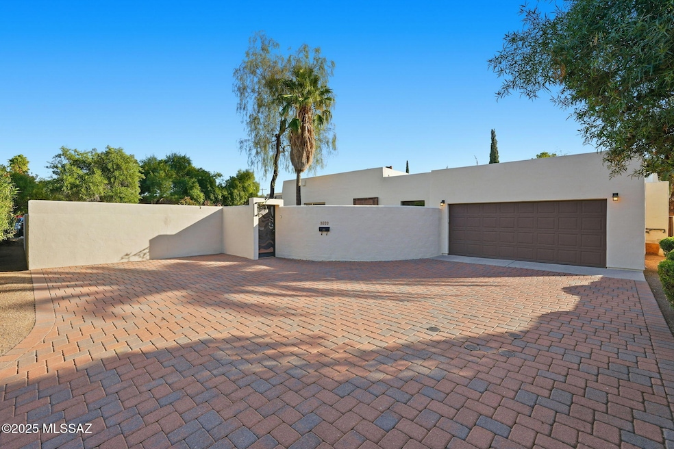 1916 E Elm St, Tucson, AZ 85719 - photo 1