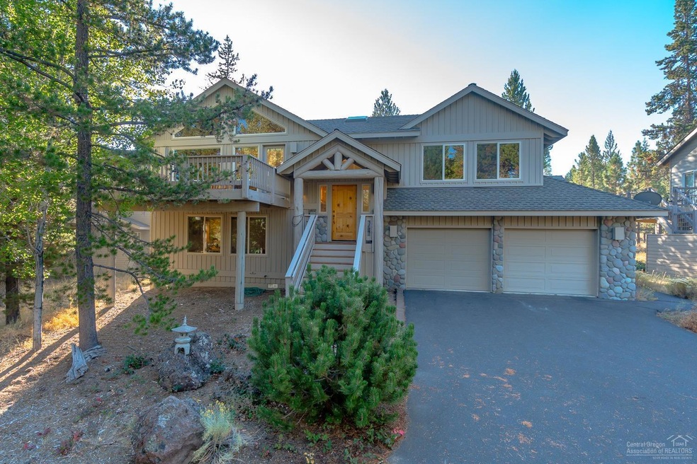 17871 Paper Birch Ln, Sunriver, OR 97707 - photo 1