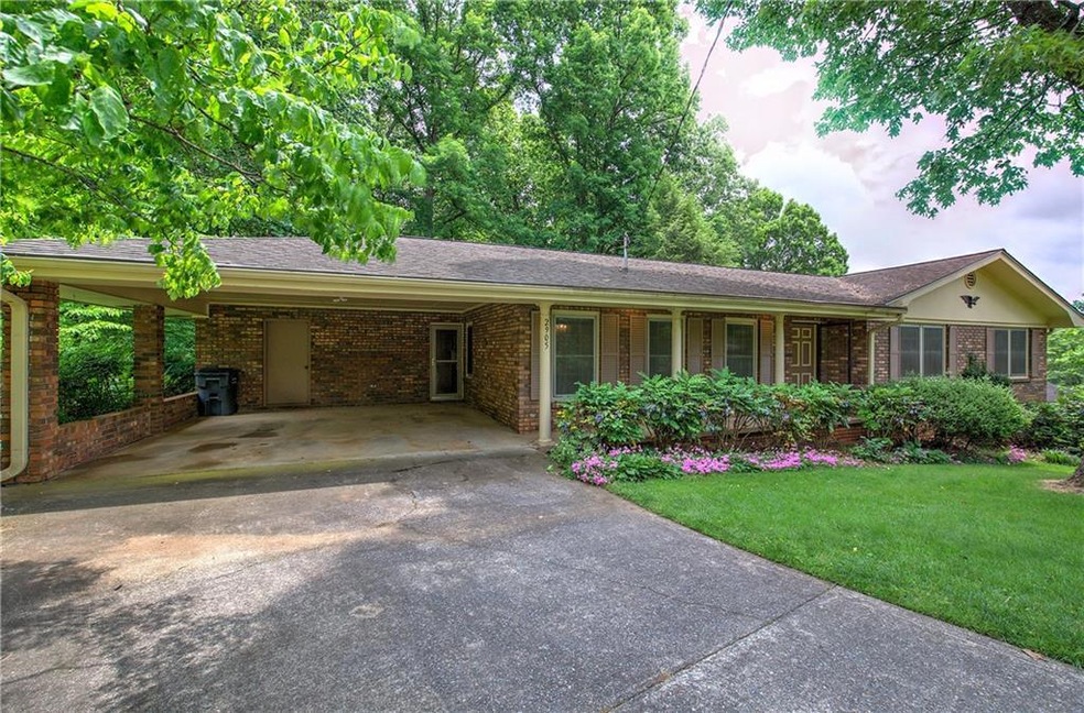 2905 Surrey Ln SW, Marietta, GA 30060 - photo 1