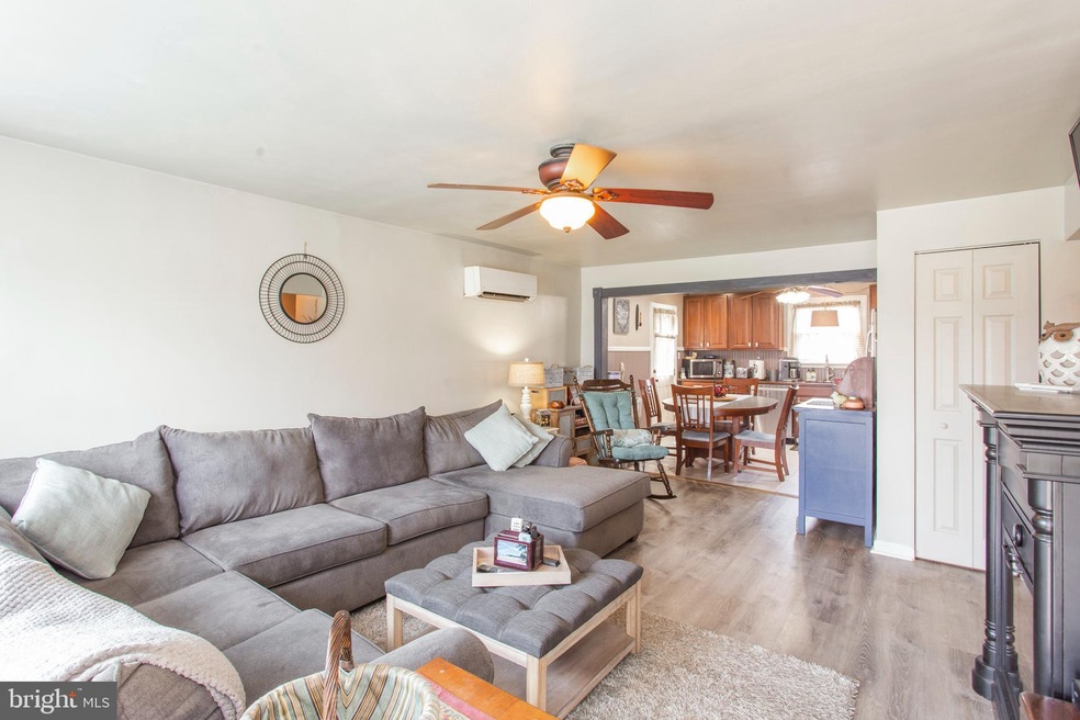 516 Perry St, Ridley Park, PA 19078 - photo 1