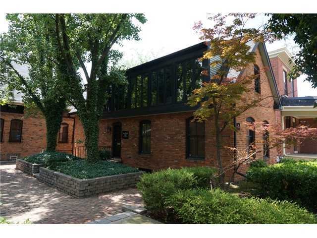 165 E Livingston Ave unit B, Columbus, OH 43215 - photo 1