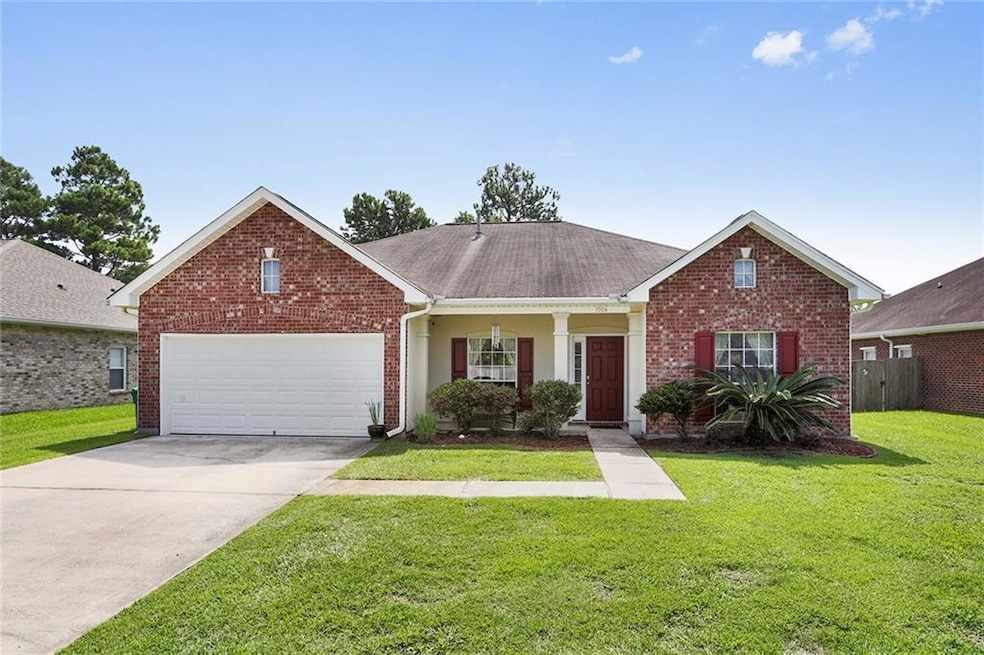 1004 Tricia Dr, Slidell, LA 70461 - photo 1