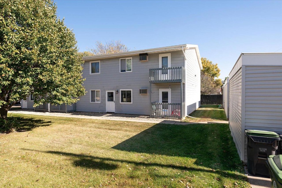 01-1428 Redfield St La Crosse-00580