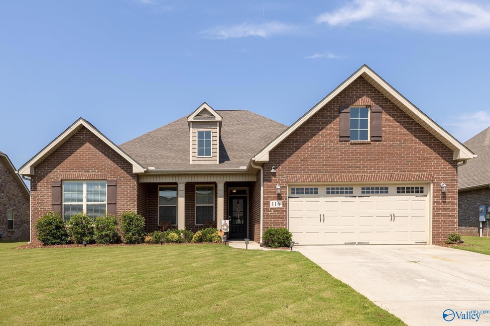 116 Bakers Farm Dr, Priceville, AL 35603 MLS 1840649