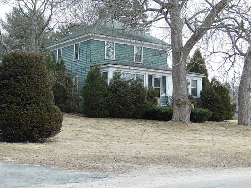 Exterior Front.