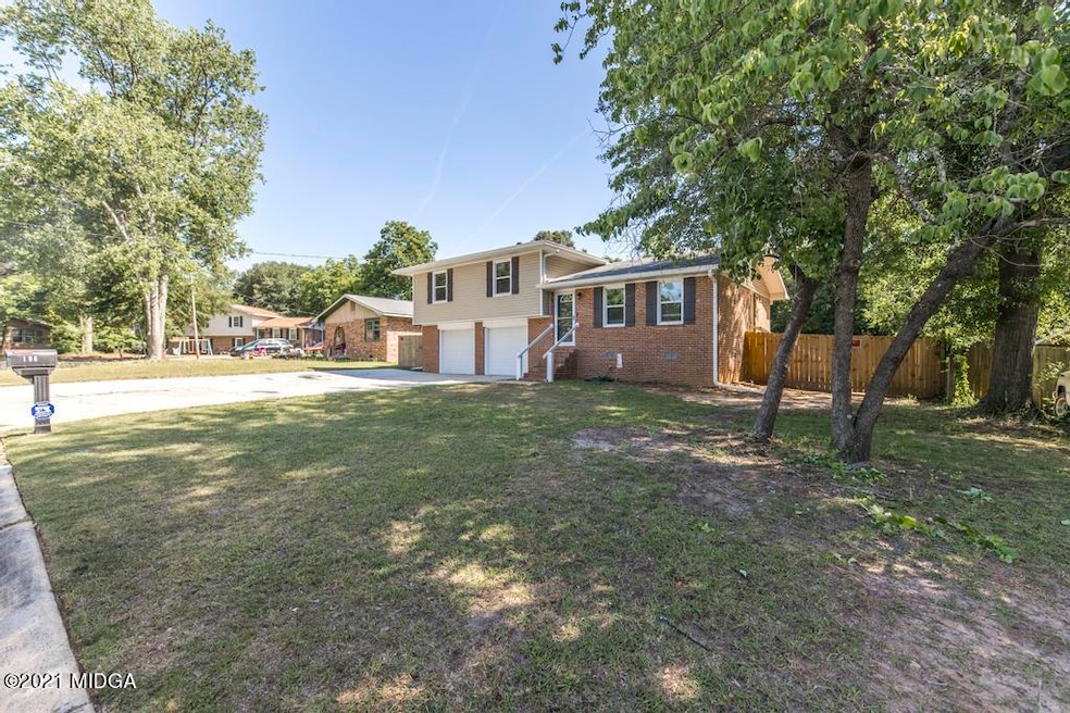 106 Lemuel Ct 1