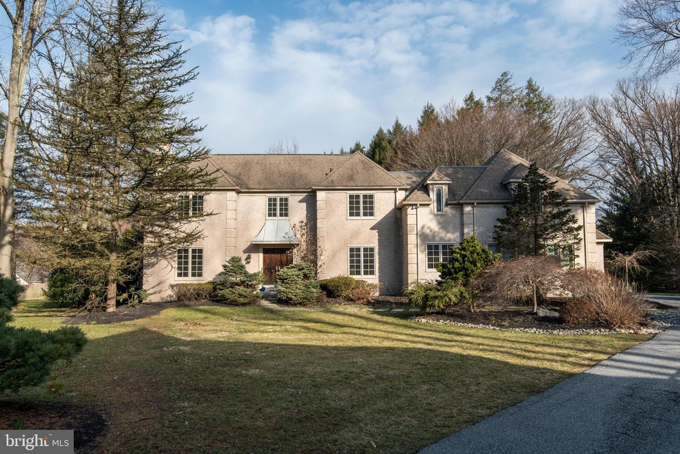 737 Cherry Cir, Wynnewood, PA 19096 - photo 1