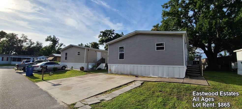 12130 S US Highway 41 unit 186, Gibsonton, FL 33534 - photo 1