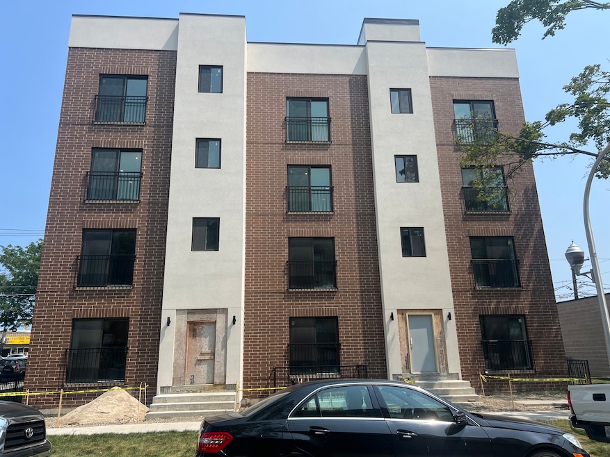 For Sale $3,295,000 • Co-Listing Agent