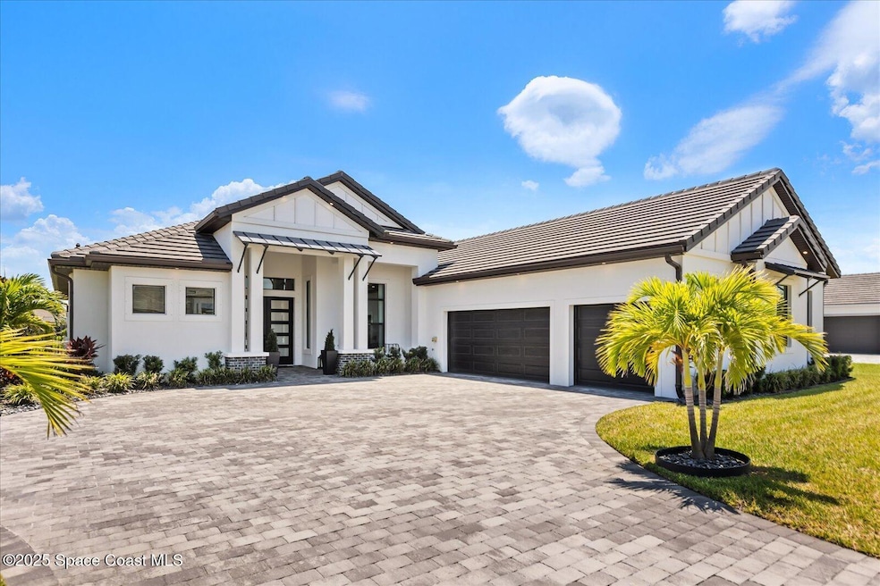 Under Contract $880,000