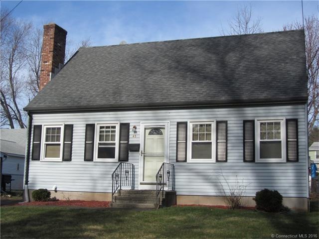 Front exterior. Roof and windows are only 7 years 