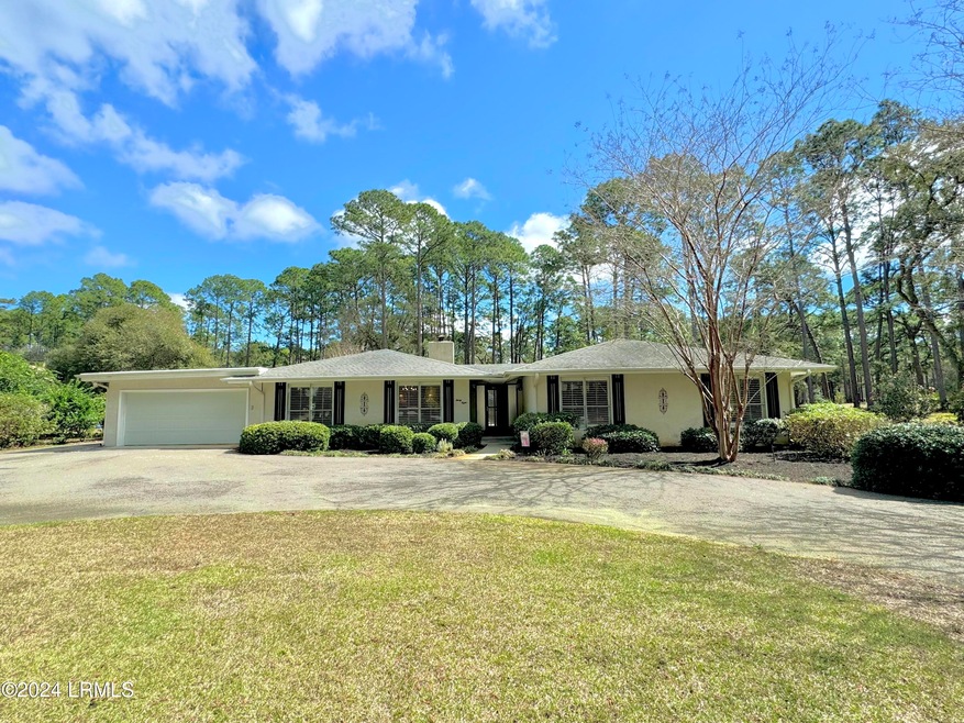 38 Thomas Sumter Front Of House