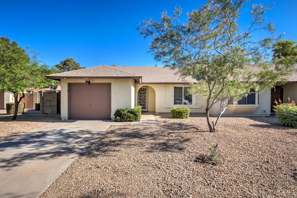 5616 W Commonwealth Pl-2