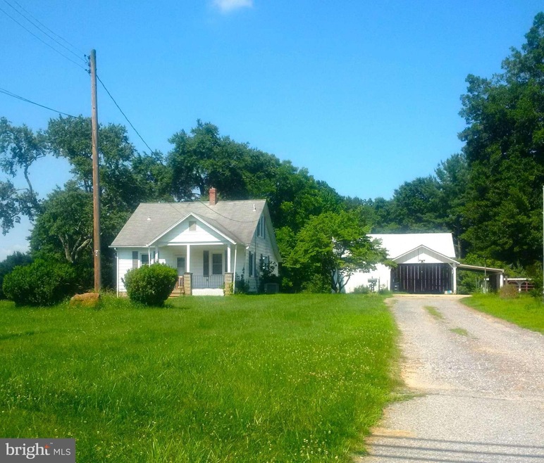 8000 Laurel Bowie Rd, Bowie, MD 20715 - photo 1