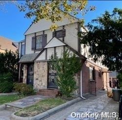 Sold $1,437,500 • Co-Listing Agent