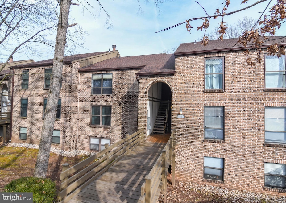 12B Fairway Rd, Reading, PA 19607 - photo 1