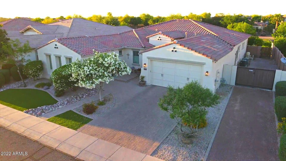3684 E Horseshoe Drive