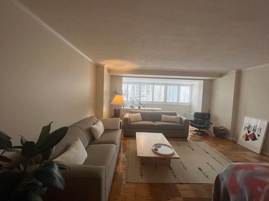 Hawthorne Place Condominium unit 6F, Boston, MA 02114 - photo 1