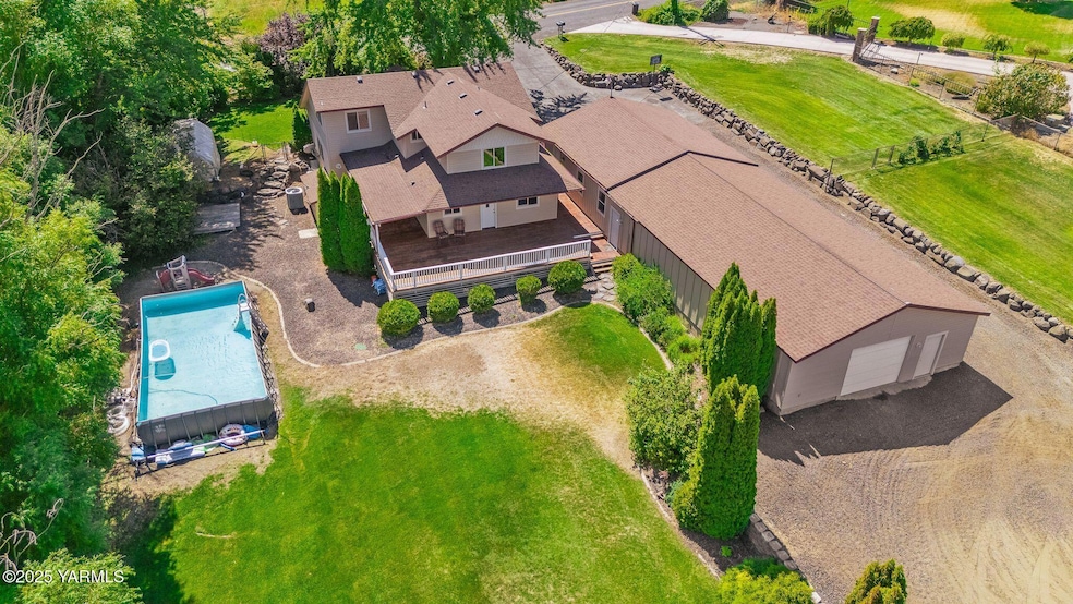 For Sale $610,000 • Co-Listing Agent