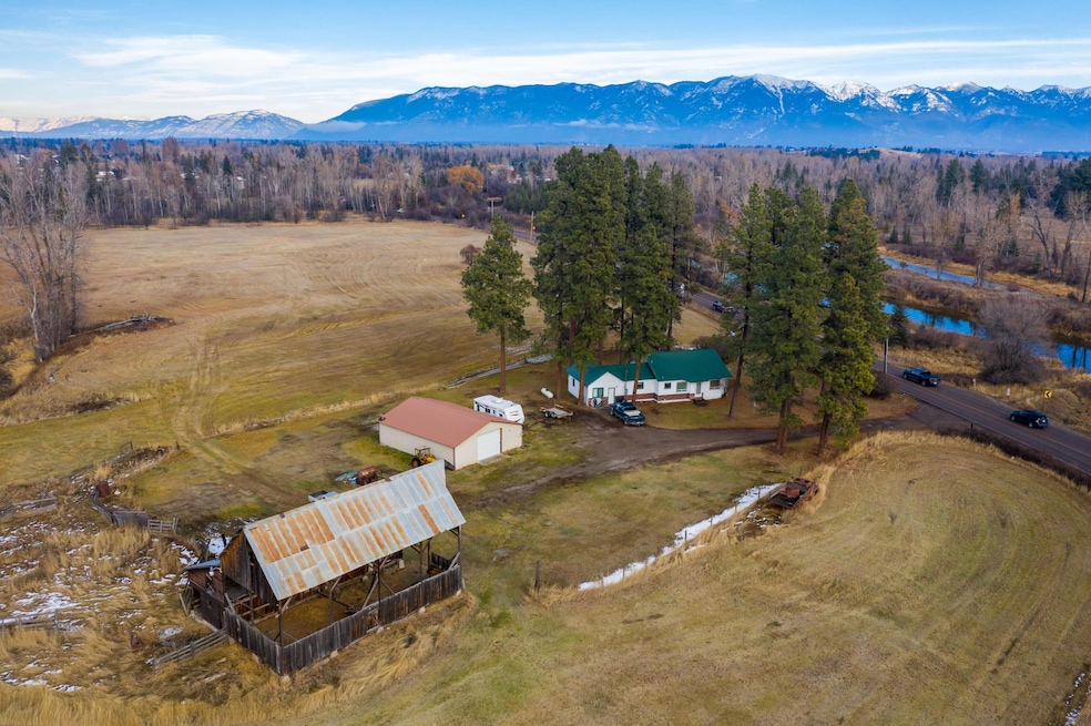 835 Conrad Dr, Kalispell, MT 59901 - photo 1