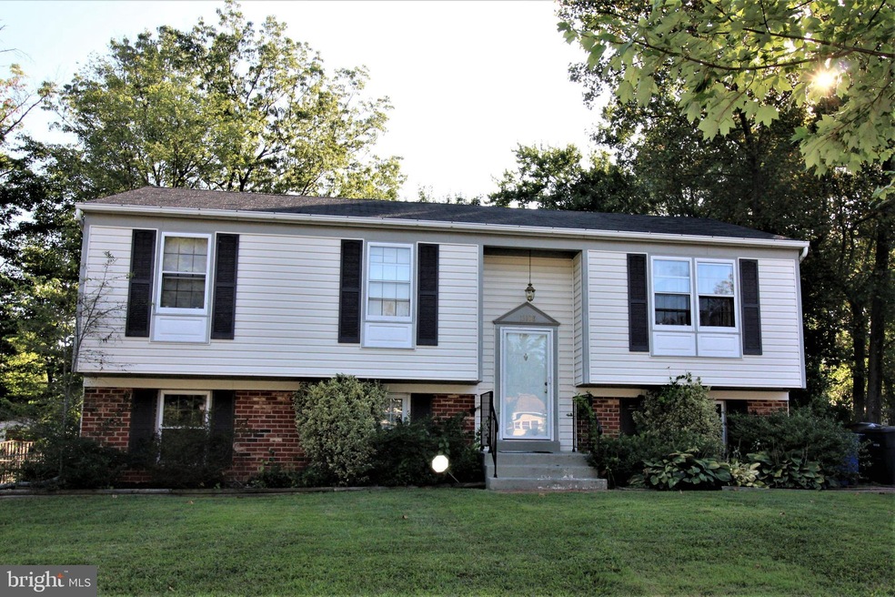 13108 N Point Ln, Laurel, MD 20708 - photo 1