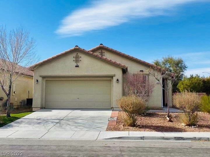 8289 Freshwater Pearl St, Las Vegas, NV 89139 - photo 1