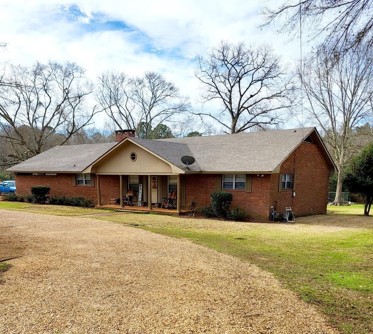 3143 Hwy 51 Mm, McComb, MS 39648 - photo 1