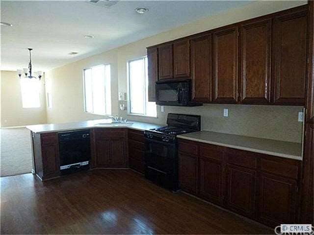 33929 Applecart Ct, Wildomar, CA 92595 - photo 1