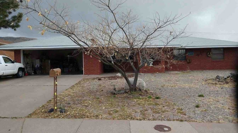 3018 Del Sur, Alamogordo, NM 88310 - photo 1