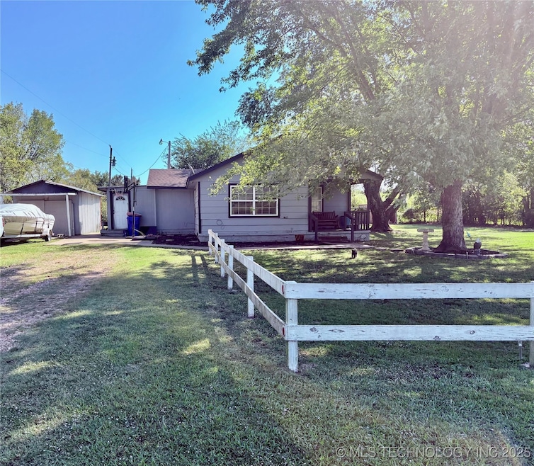 11704 S 21st St E, Muskogee, OK 74403 - photo 1