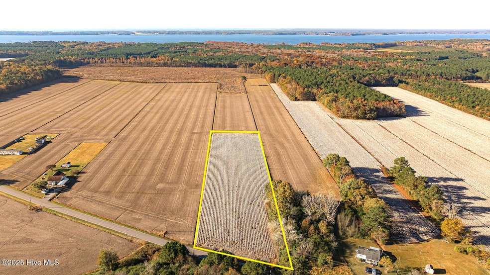 0 Muddy Creek unit 100539963, Hertford, NC 27944 - photo 1