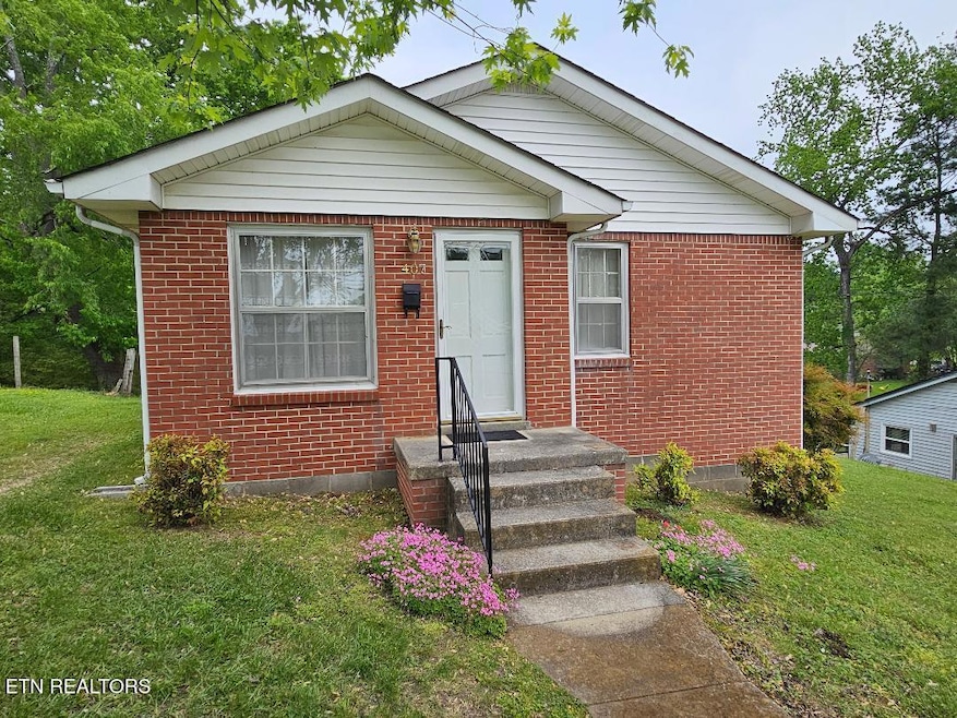 For Sale $198,500 • Co-Listing Agent