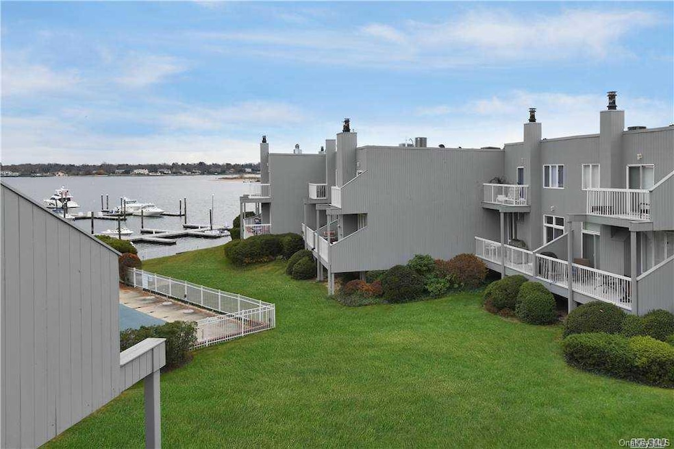 10 Anchor Way, Port Washington, NY 11050 - photo 1