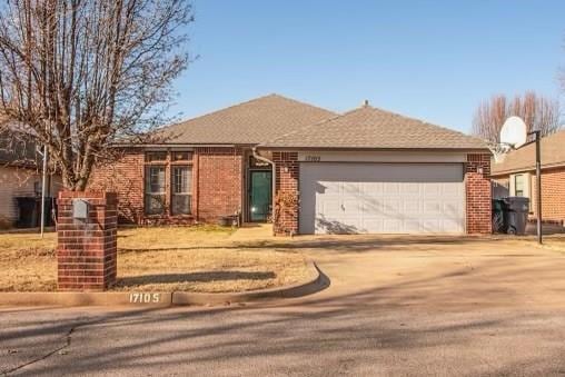 Sold $229,900 • Co-Listing Agent