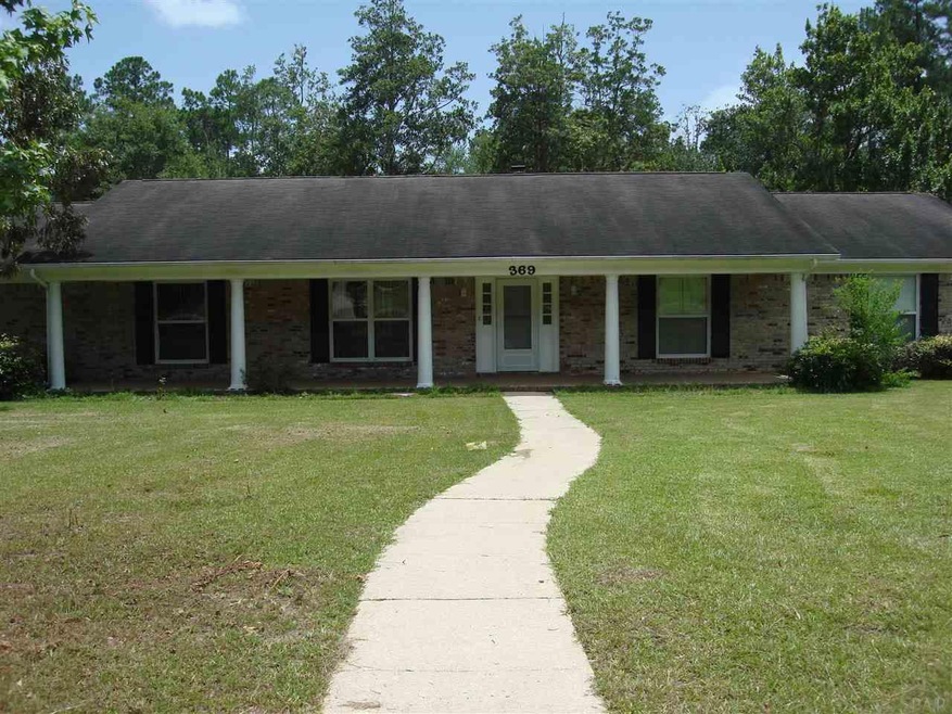 369 Man o War Cir, Cantonment, FL 32533 - photo 1