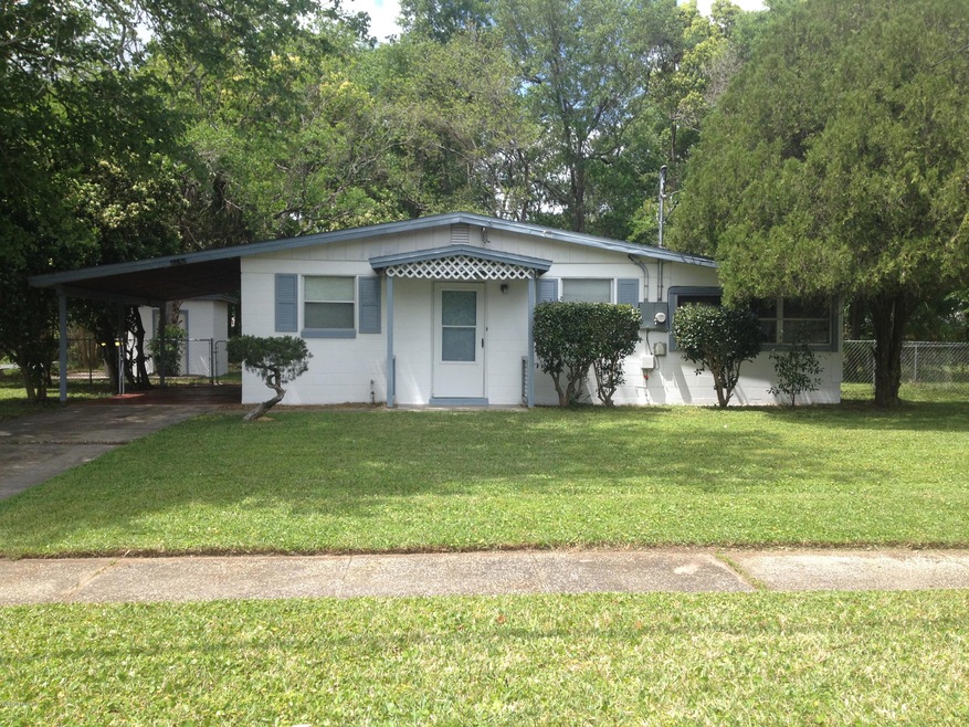 2242 Hugh Edwards Dr, Jacksonville, FL 32210 - photo 1