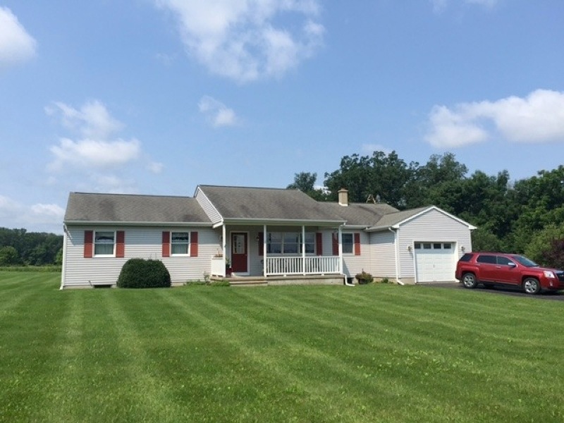 2 Armstrong Rd, Augusta, NJ 07822 - photo 1