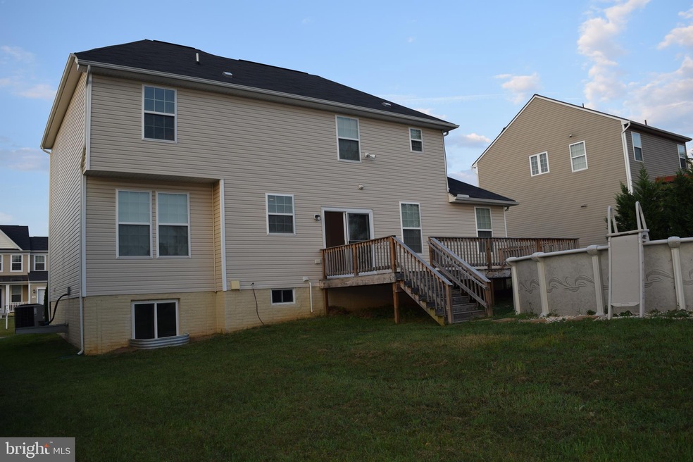 733 Bentley Dr, Inwood, WV 25428 - photo 1