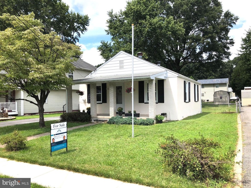 930 Barron Ave, Essex, MD 21221 - photo 1