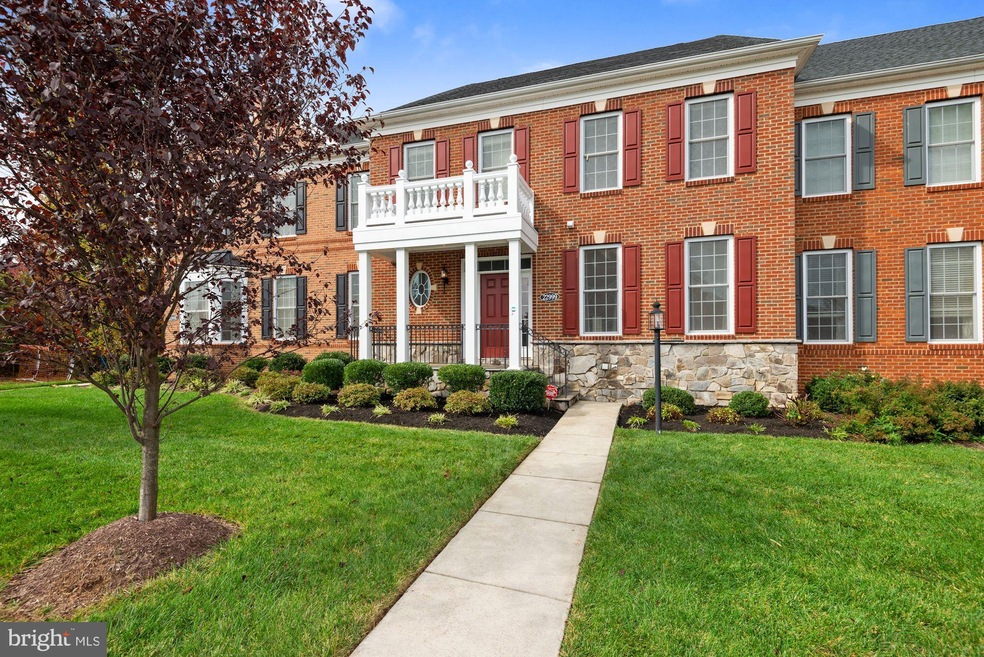 22999 Chertsey St, Ashburn, VA 20148 - photo 1