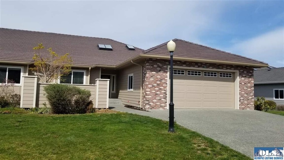 Newly Rebuilt Townhome