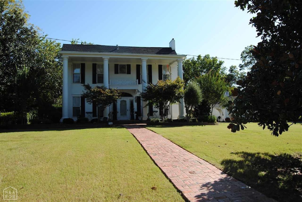 303 Magnolia Rd, Jonesboro, AR 72405 - photo 1