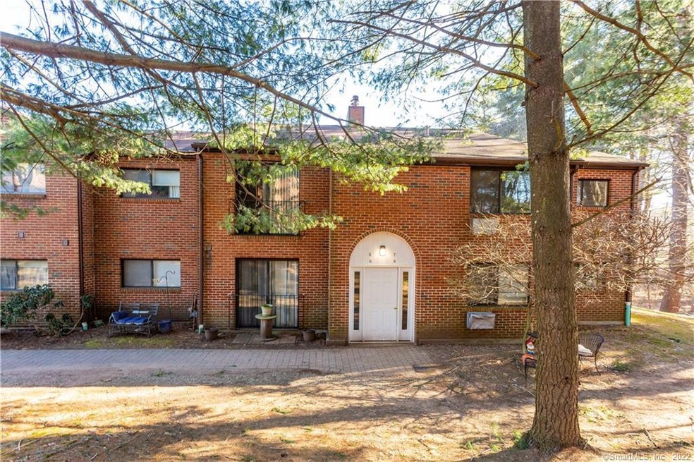 500 Darling St unit 9R, Southington, CT 06489 - photo 1