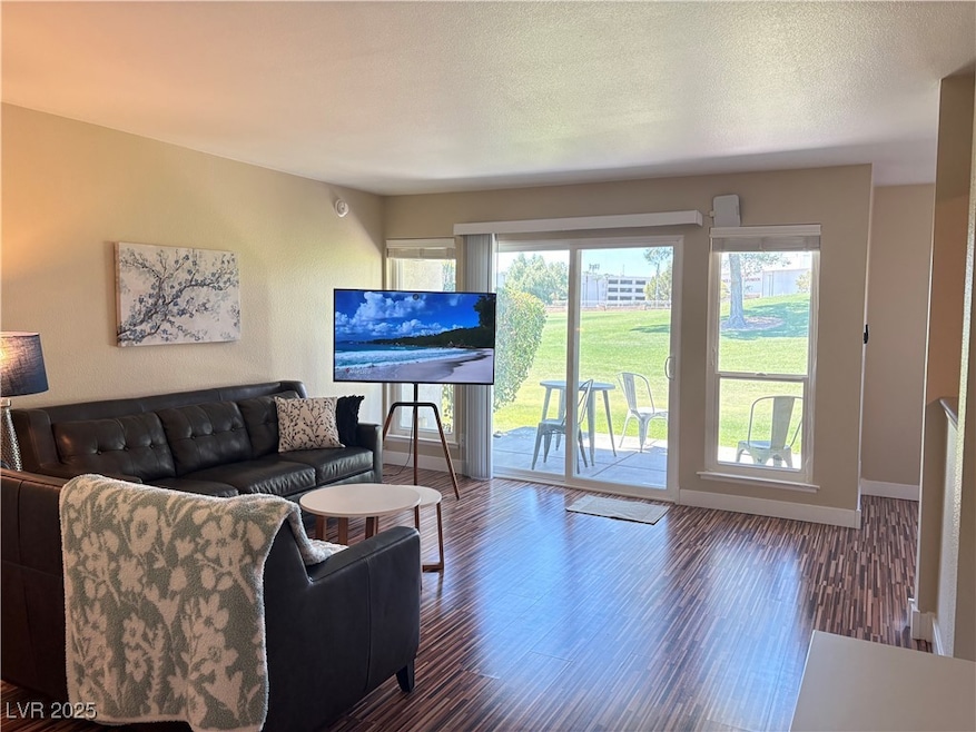 2855 Geary Place unit 3201, Las Vegas, NV 89109 - photo 1