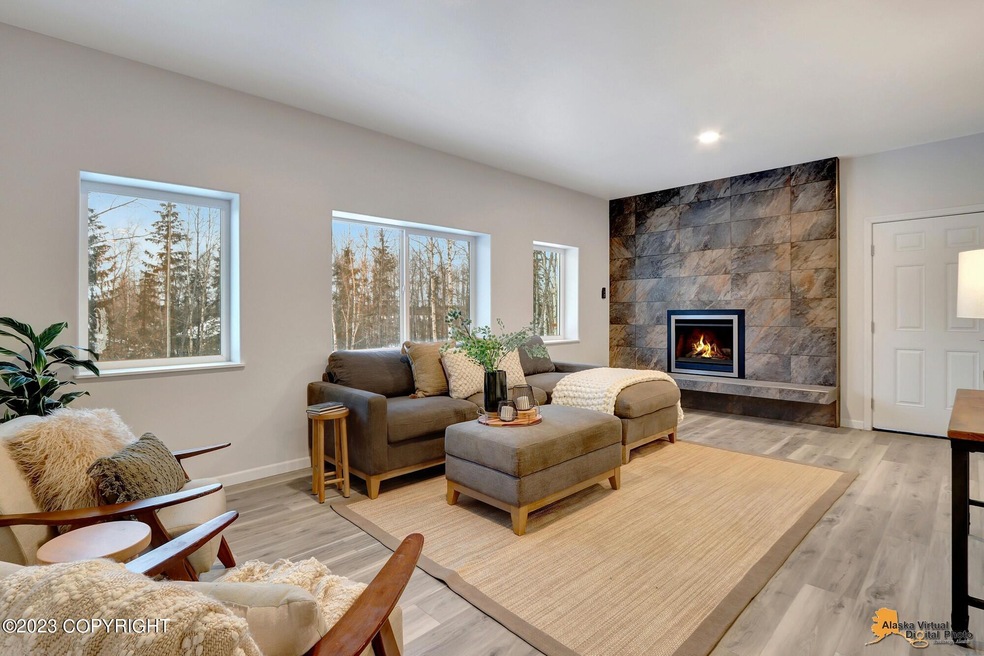 2320 Glacier St, Anchorage, AK 99508 - photo 1