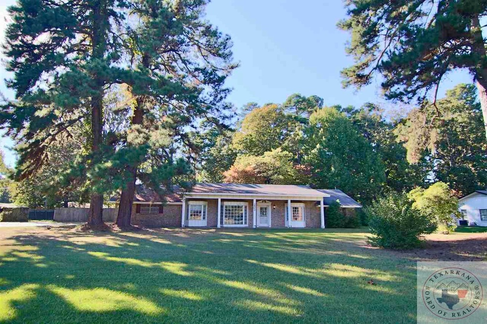 3503 Robin Ln, Texarkana, TX 75503 - photo 1